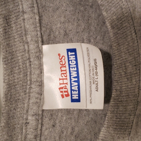 "CAUTION MEN HUNTING" Graphic sign short sleeve tshirt-Large NWOT - Picture 3 of 6